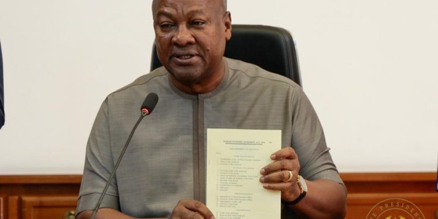John Dramani Mahama Assents to 24-Hour Economy Authority Bill