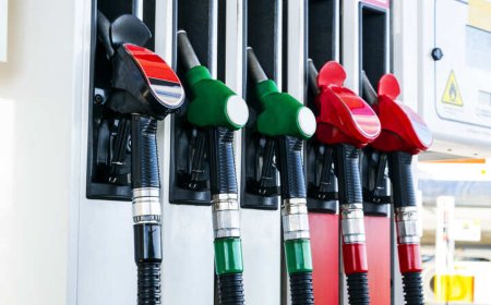 US Temporarily Permits Purchase of Sanctioned Russian Oil as Gulf Tensions Push Prices Past $100
