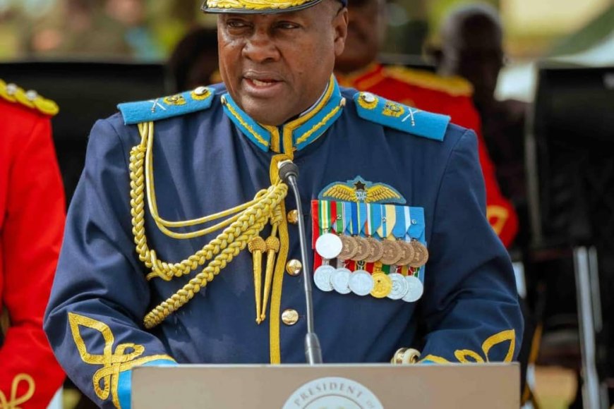 Mahama Directs Security Agencies to Double Recruitment to 40,000