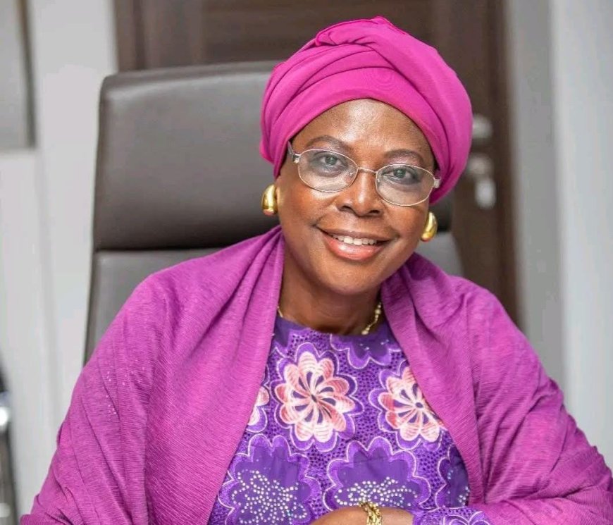 Hon. Hajia Zuwera Mohammed Ibrahimah Sworn In as Board Member of VRA Resettlement Trust Fund