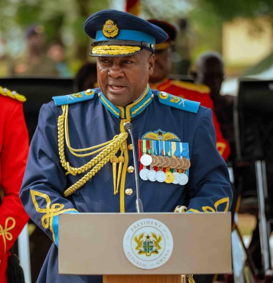 Mahama Directs Security Agencies to Double Recruitment to 40,000